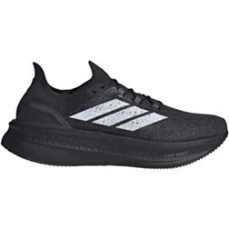 A photograph of Men's adidas Ultraboost 5 Strung