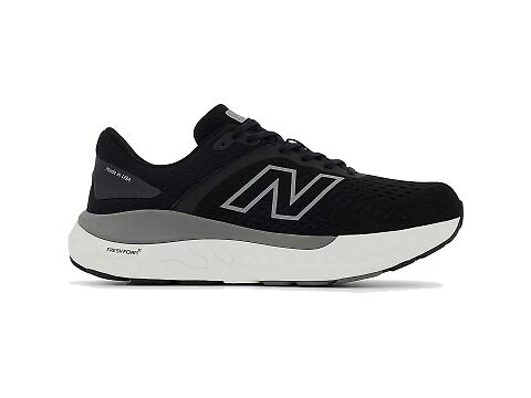 A photograph of Men's New Balance Fresh Foam 1540 4