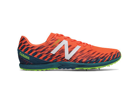 A photograph of Men's New Balance XC700 5