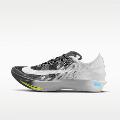 A photograph of Men's Nike Streakfly 2 SE