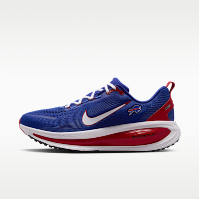 A photograph of Men's Nike Vomero 18 Buffalo Bills