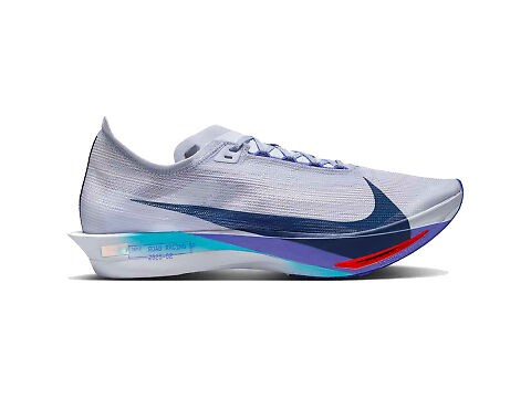 A photograph of Unisex Nike Streakfly 2
