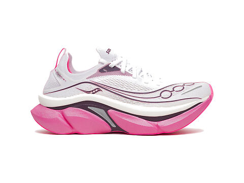 A photograph of Unisex Saucony Endorphin Elite 3