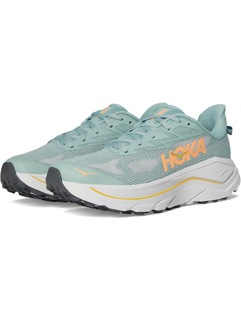 Women's HOKA Challenger 8