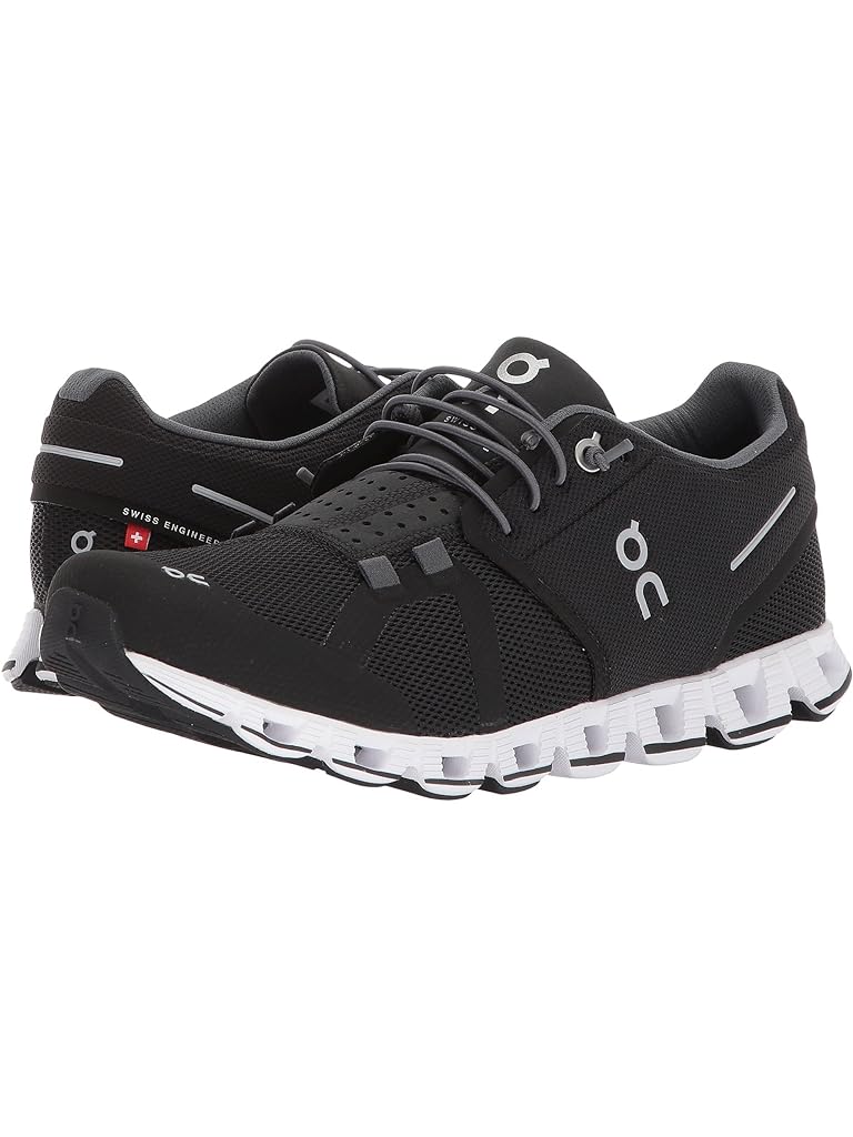 A photograph of Women's On Cloud 2